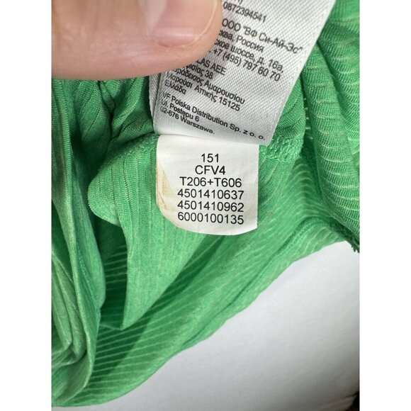 The North Face V-Neck Shirt Size Large Green Short Sleeve Lightweight Front Seam - Picture 6 of 9
